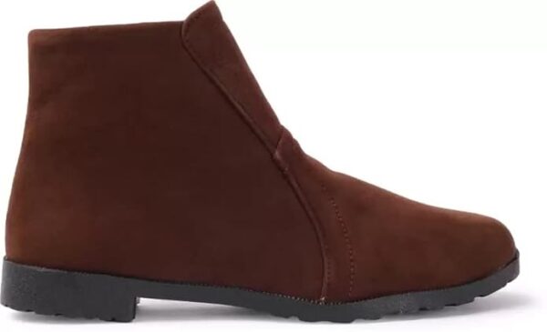Clouter hub Women & Girls Ankle Length Stylish Velvet Round Toe Casual Boots
