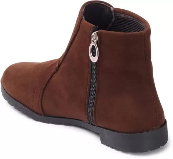 Clouter hub Women & Girls Ankle Length Stylish Velvet Round Toe Casual Boots
