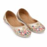 Women Embroidered Jutti Flats