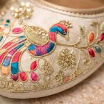 Women Embroidered Jutti Flats