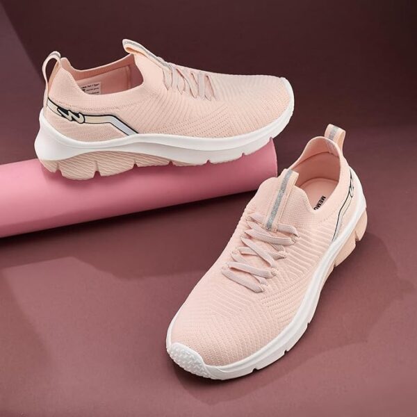 Campus Women's LUMI Walking Shoes